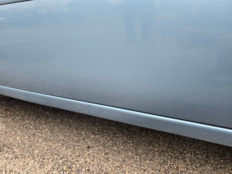 2006-cadillac-gm-superior-coach-6-door-limousine---only-21,567-miles-image-3