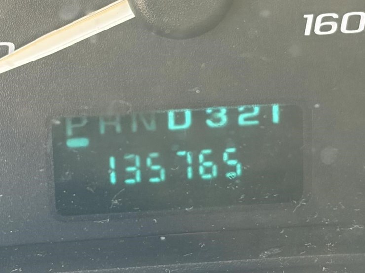 2007-utility-van-image-16