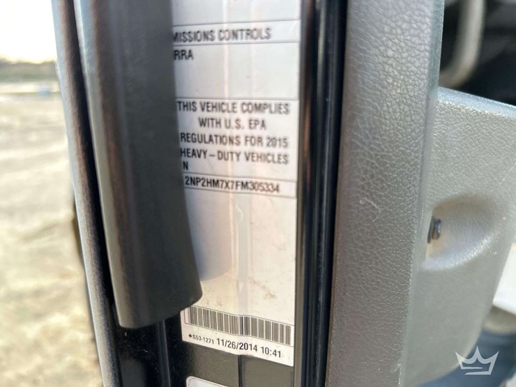 2015-peterbilt-337-image-5