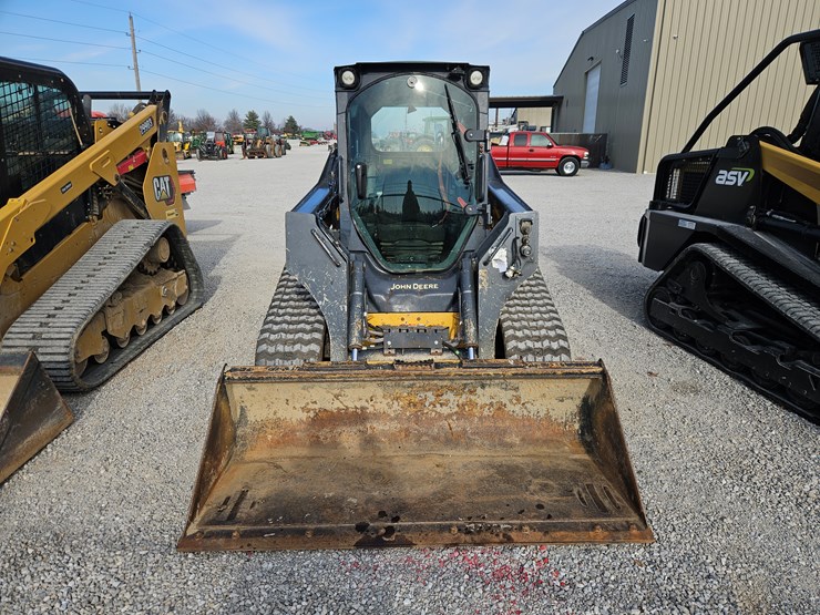 2020-deere-325g-image-2