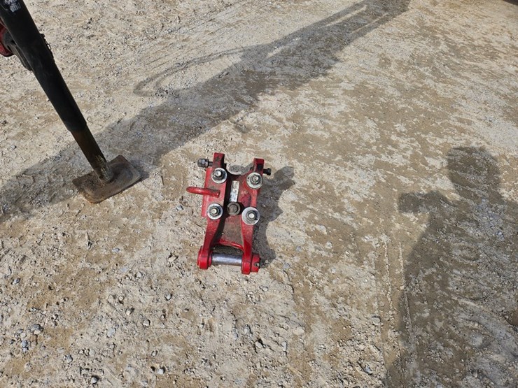 2019-new-holland-313-image-13