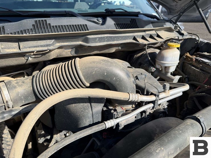 2019-dodge-1500-image-38