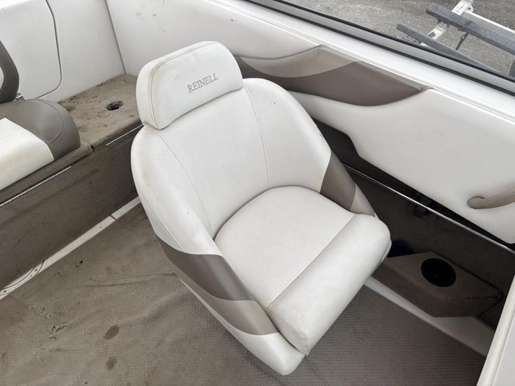 2006-unknown-trailer-image-22