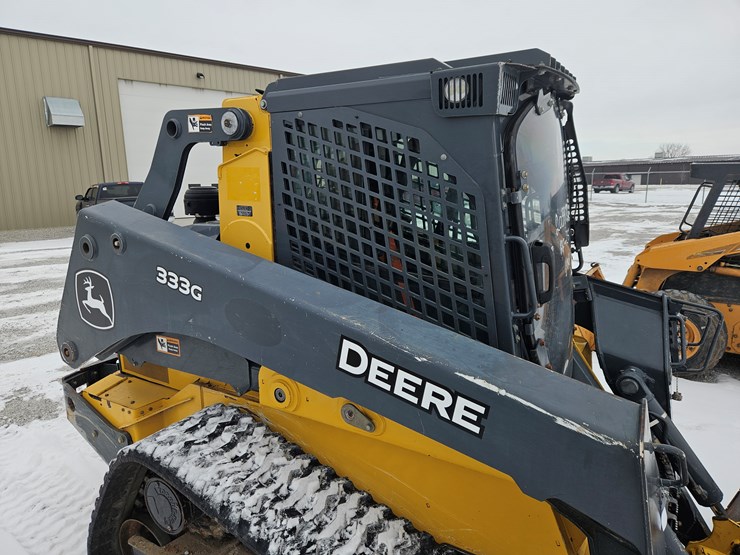 2020-deere-333g-image-22