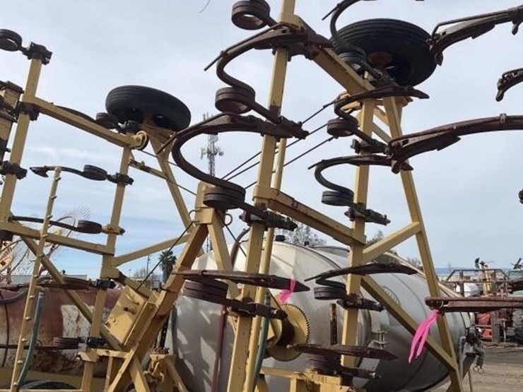 custom-24'-500g-s.s.-tank-folding-aqua-rig-image-9