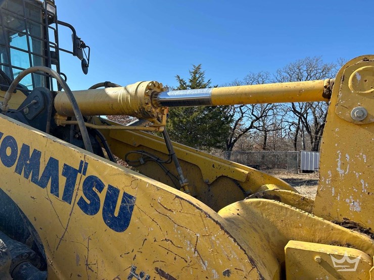 2019-komatsu-wa380-8-image-28