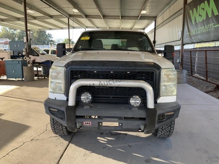 2011-ford-f350-image-3