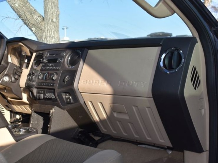 2010-ford-f250-image-14