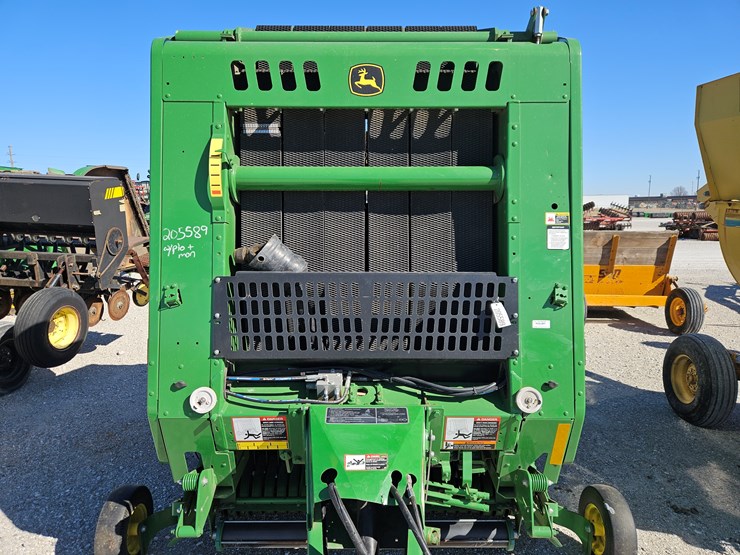 2020-john-deere-450m-image-3