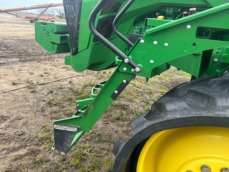 2021-john-deere-8rt-340-image-51