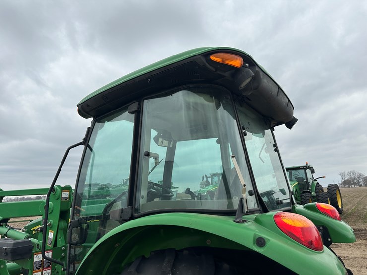 2014-john-deere-5075m-image-20