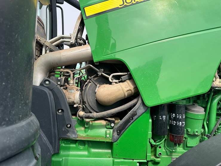 2019-john-deere-8295r-image-54