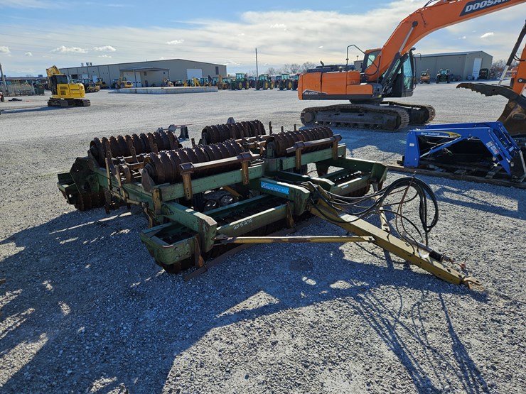 #205245-•-kewanee-cultimulcher-image-7