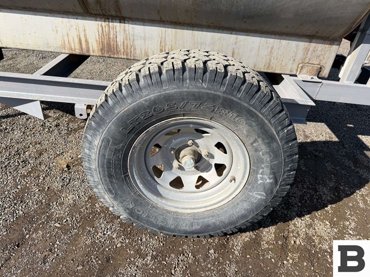 gf-metal-fabricators-chemigation-trailer-image-12