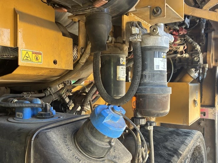 caterpillar-ap-655f-image-8