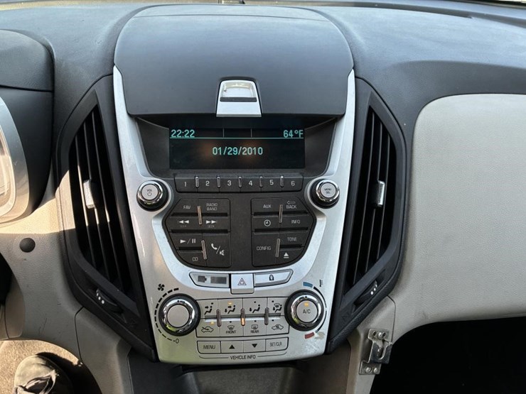 2014-chevrolet-equinox-image-15