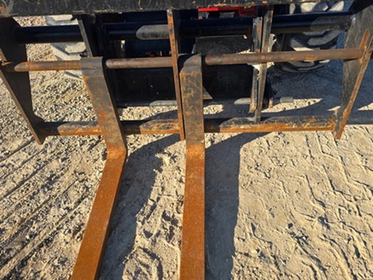 2015-manitou-mt625h-image-10