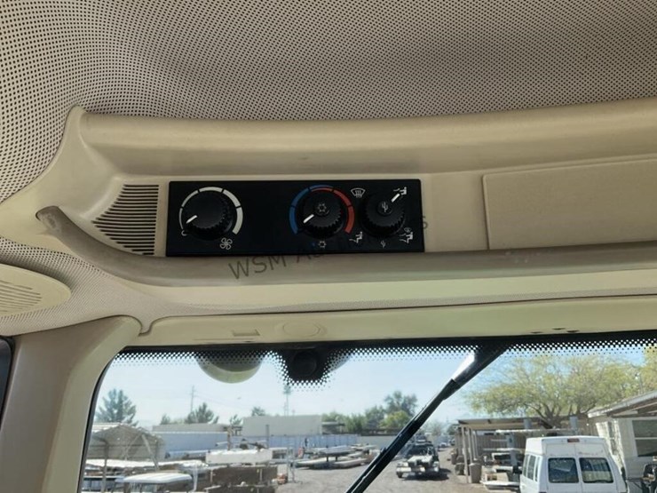 john-deere-6430-image-21