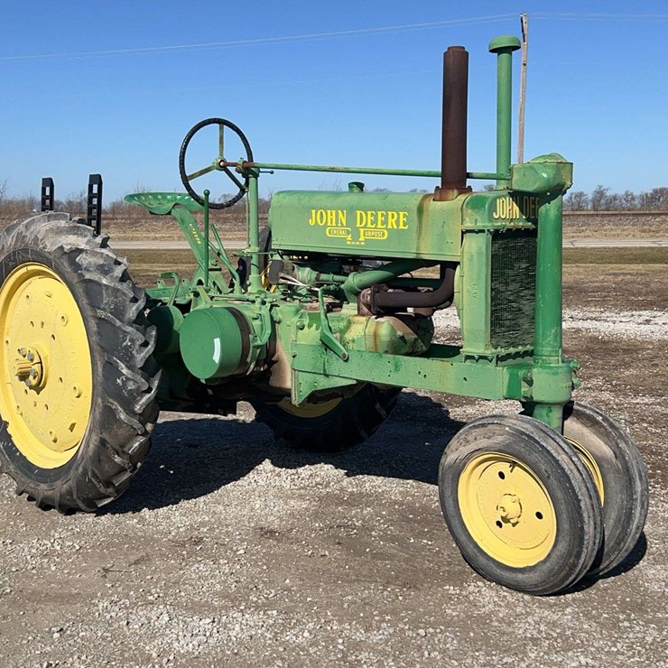 JOHN DEERE A