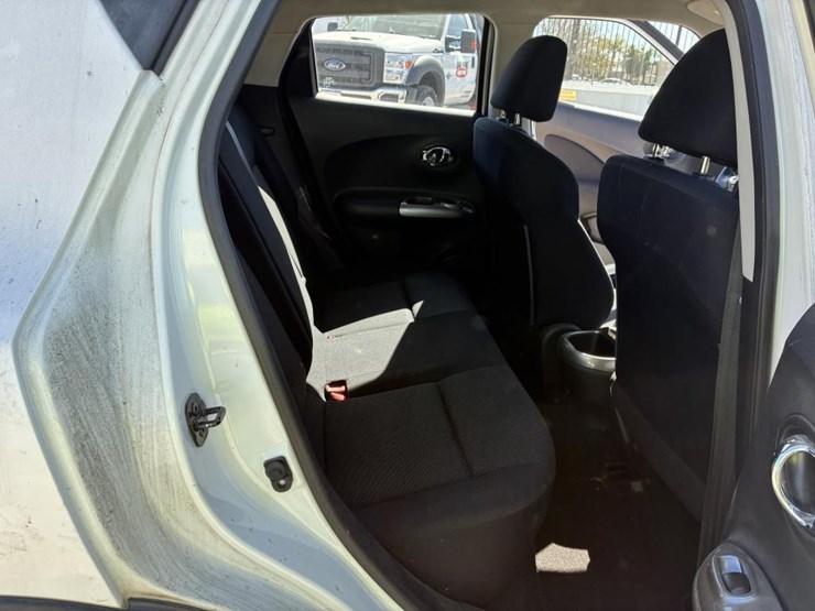 2013-nissan-juke-image-9