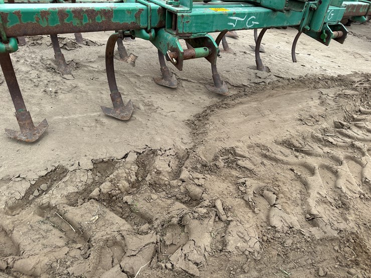 john-deere-1100-image-14