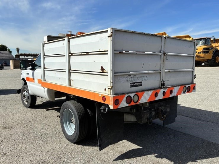 2002-ford-f450-image-4