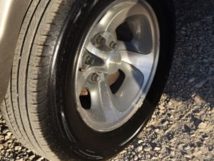 2001-chevrolet-s10-image-5