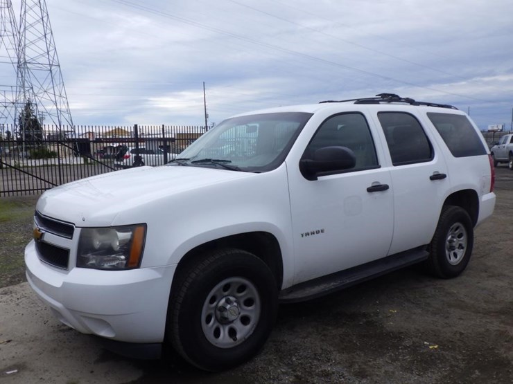 2014-chevrolet-tahoe-image-1