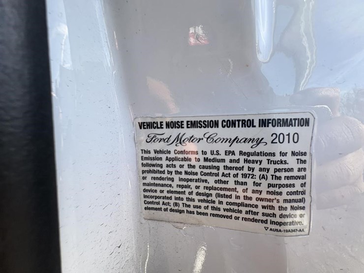 2011-ford-f550-sd-image-17