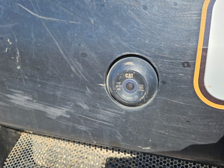2021-caterpillar-259d3-image-19