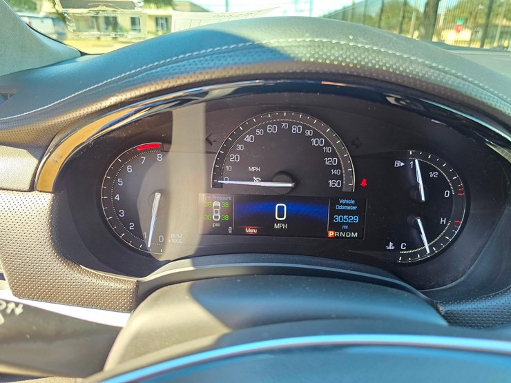 2017-cadillac-federal-70-in-limo---30,529-miles-w-premium-coachwork-by-federal-image-20