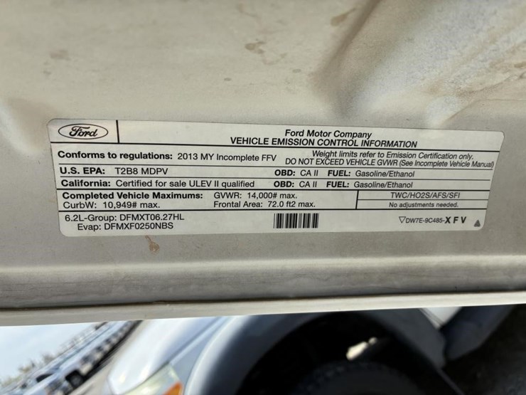 2013-ford-f250-sd-image-8