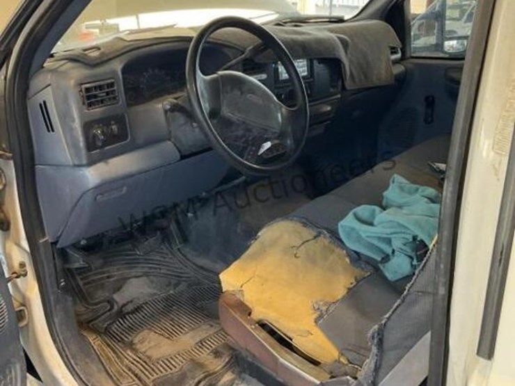 1999-ford-f350-image-23