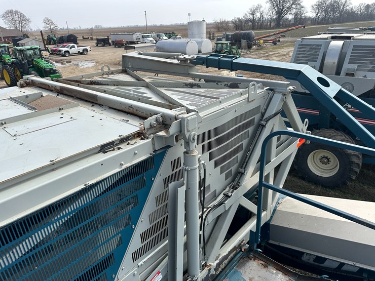 amadas-2120-image-62