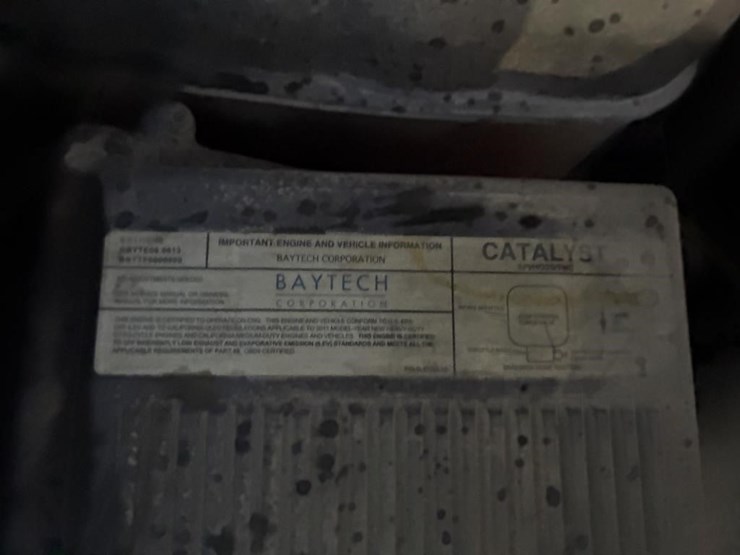 2011-chevrolet-2500-image-8