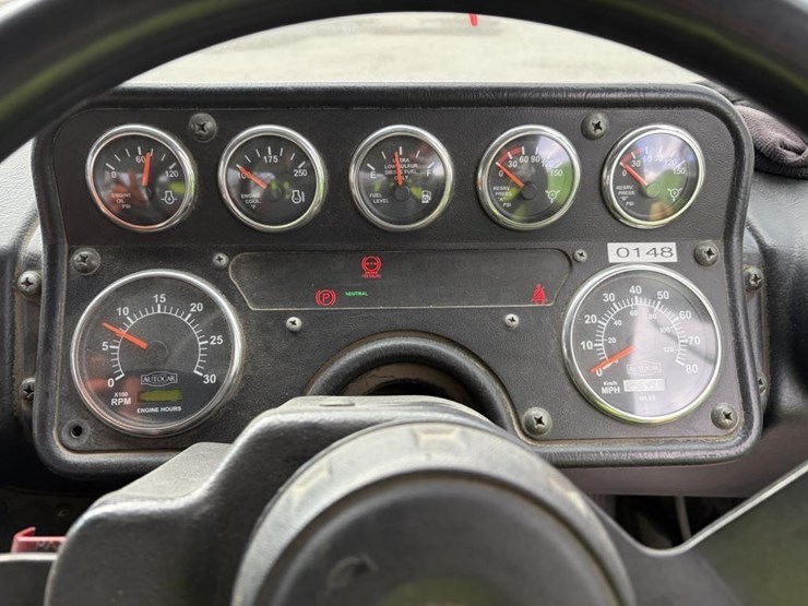 2010-autocar-xpeditor-image-17