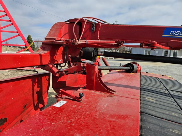 2019-new-holland-313-image-41