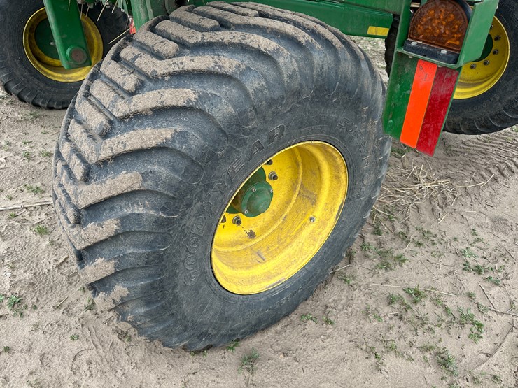 john-deere-2680h-image-8