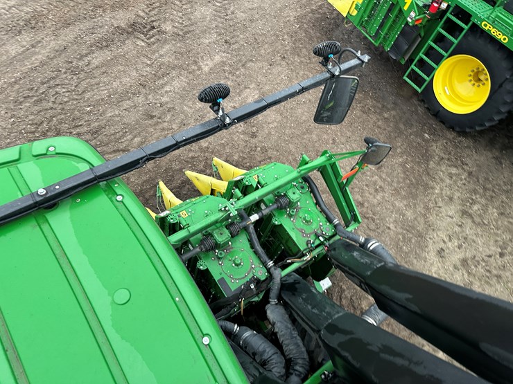 2021-john-deere-cp690-image-102
