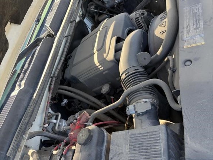 2010-chevrolet-2500-image-7