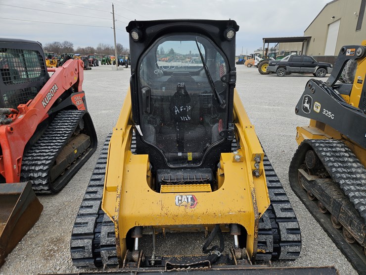 2022-caterpillar-279d3-image-4