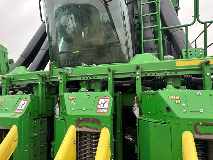 2021-john-deere-cp690-image-55
