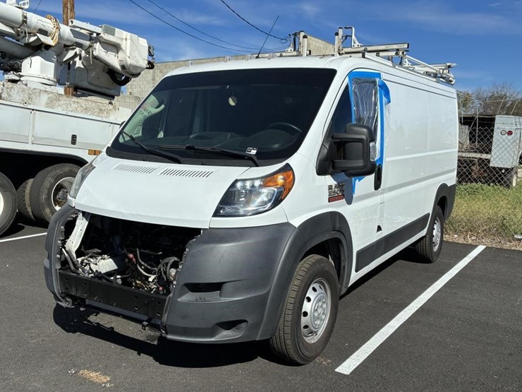 2021-utility-van-image-1