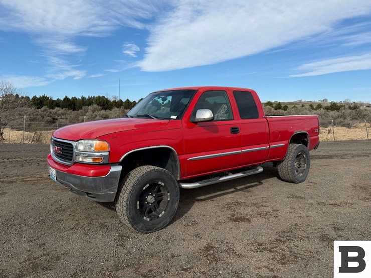 2001-gmc-sierra-1500-image-1