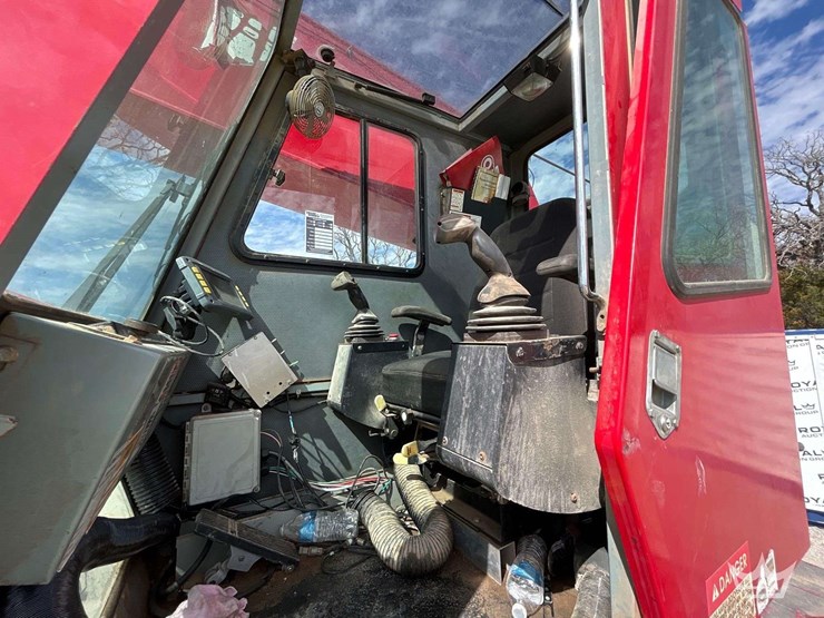 2015-kenworth-t880-image-29