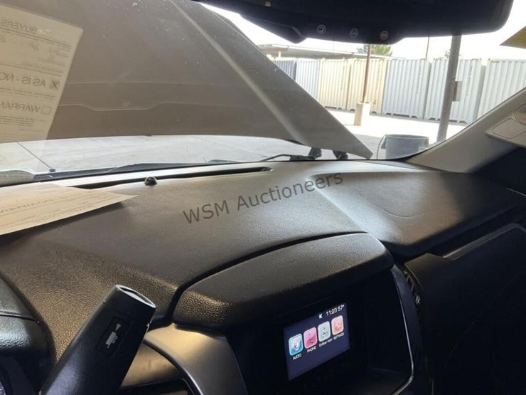 2016-chevrolet-tahoe-image-18