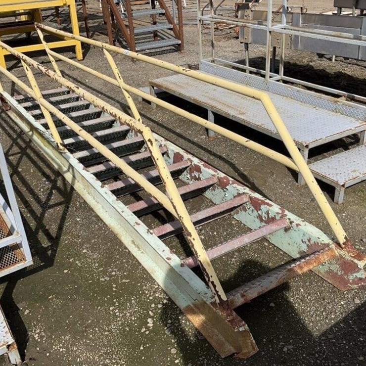 12' Portable Steel Staircase