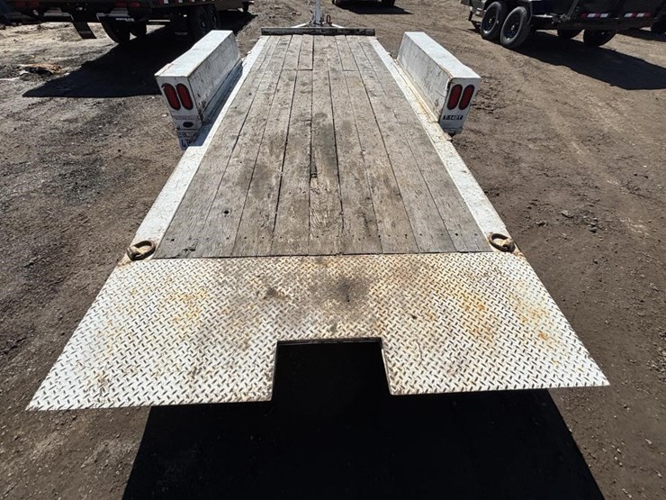 2021-towmaster-t-14dt-image-20