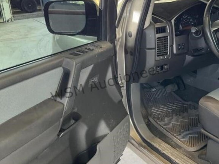 2007-nissan-titan-image-23