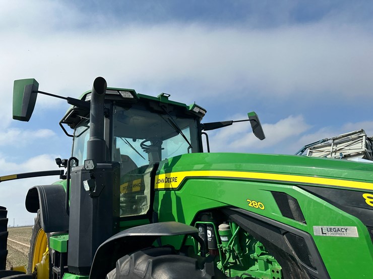 2022-john-deere-8r-280-image-42